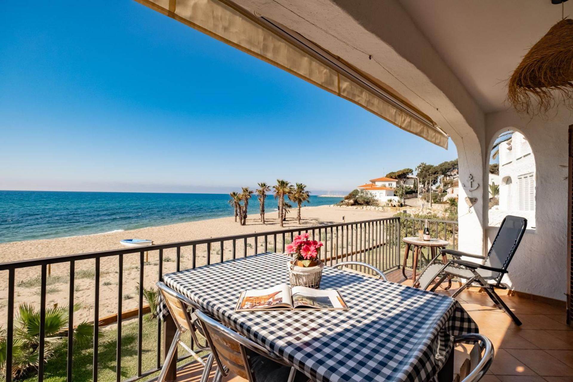 Paraiso Frente Al Mar Apto Duplex Coma-ruga Exterior photo